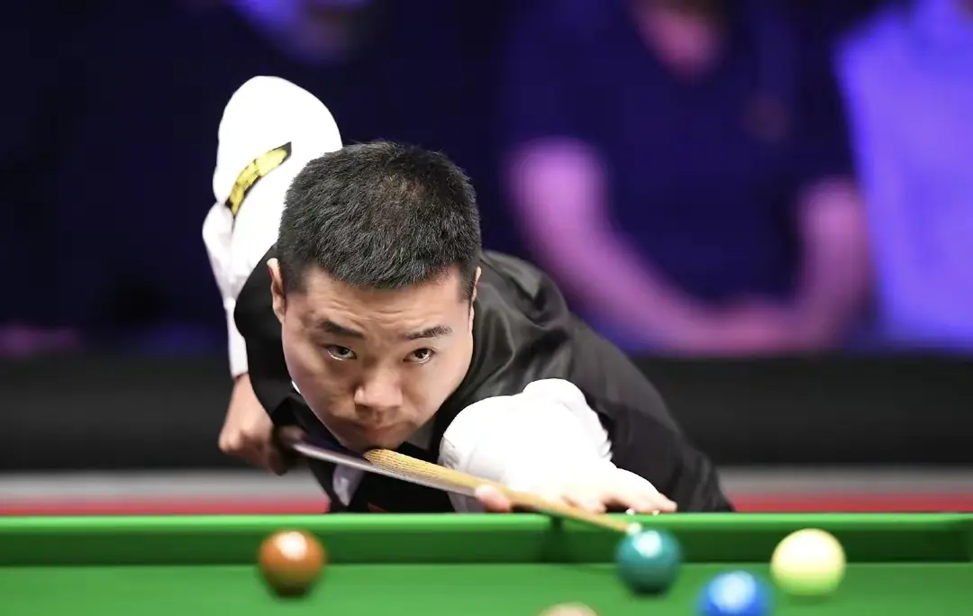 接连被迫失 接连被迫失