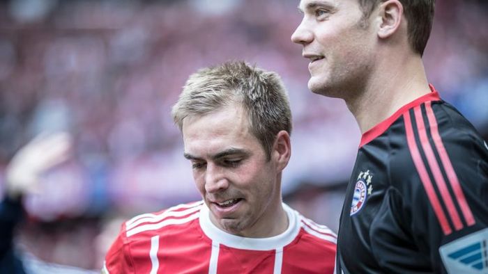 她不仅是他 她不仅是他