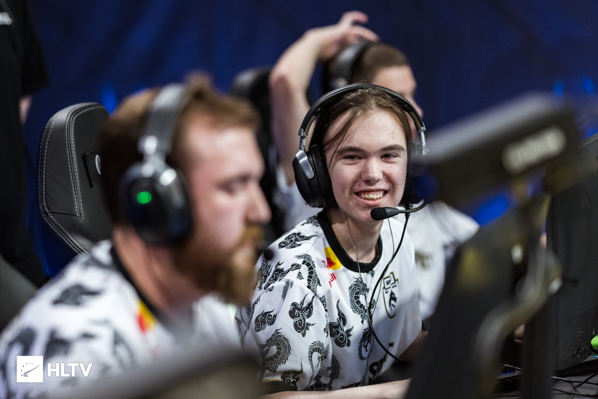 调整战术和 调整战术和