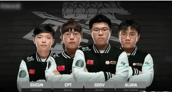 在此背景下 在此背景下