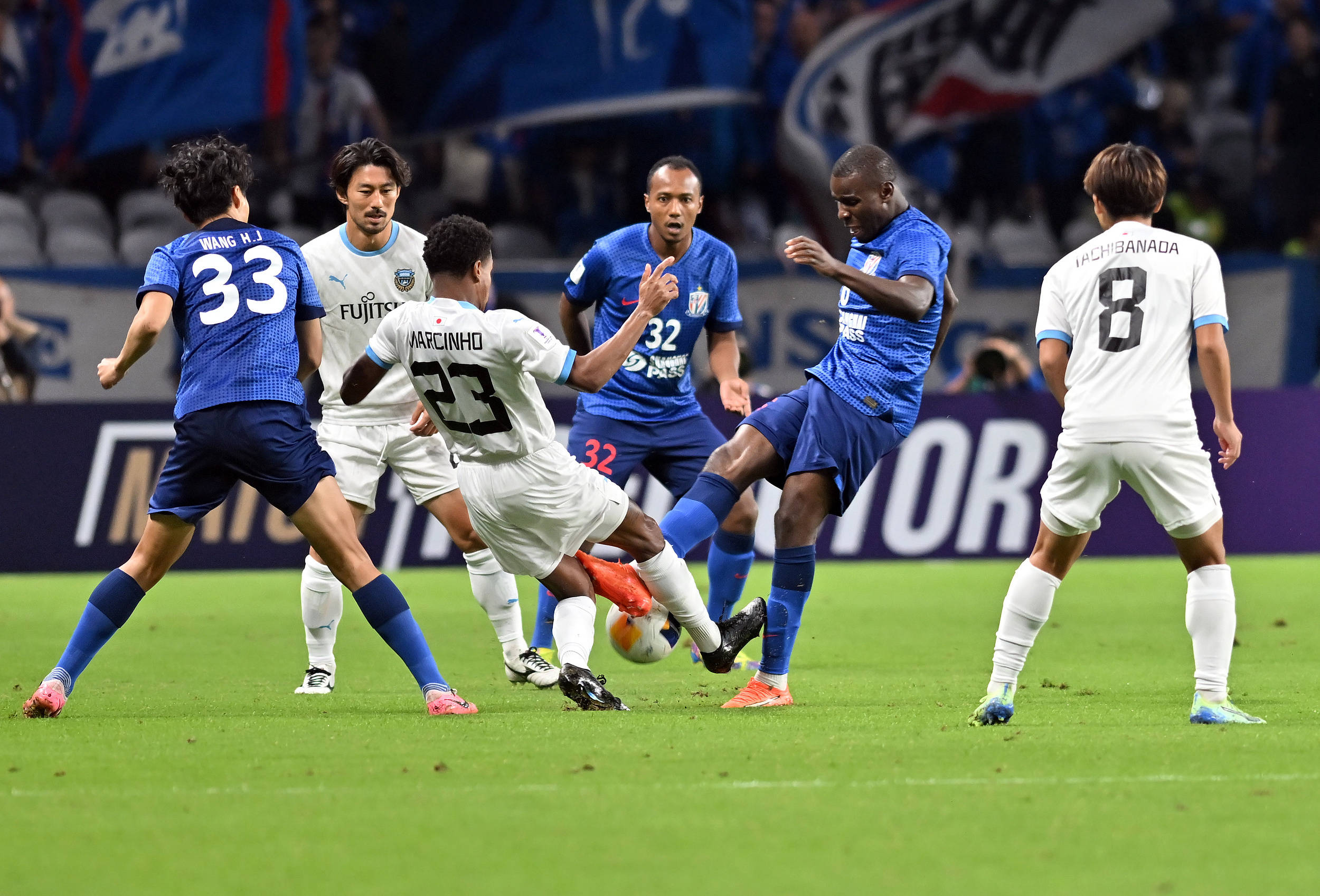 快船可能拥有现役最老的阵容，家有一老如有一宝，可8人至少30岁